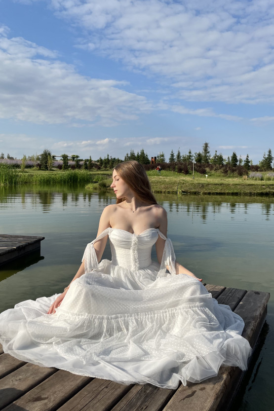 Vesilna suknya Daniella midi