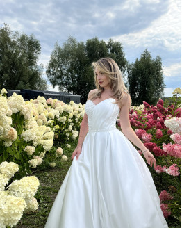 Весільна сукня Misura