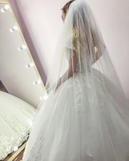 Весільна фата 200