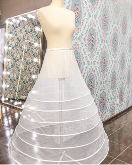 Весільний під'юбник ’сімка’