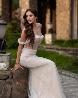 Весільна сукня Каріта