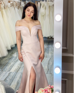 Вечернее платье Inis