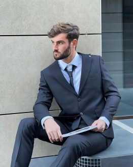 Чоловічий костюм А-131