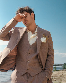 Чоловічий костюм А-232