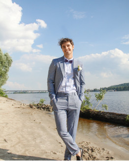 ЧОЛОВІЧИЙ КОСТЮМ А-216