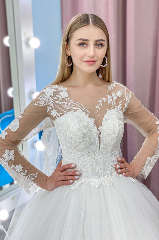 Весільна сукня Юсні